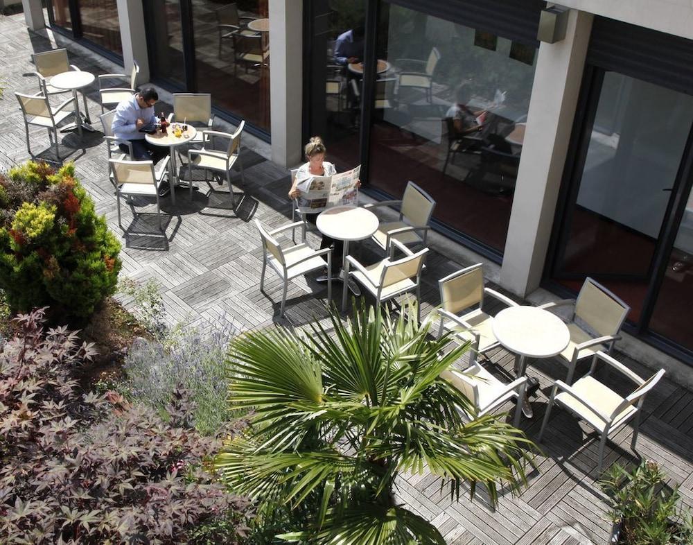 Brit Hotel Du Stade Rennes Ouest Esterno foto