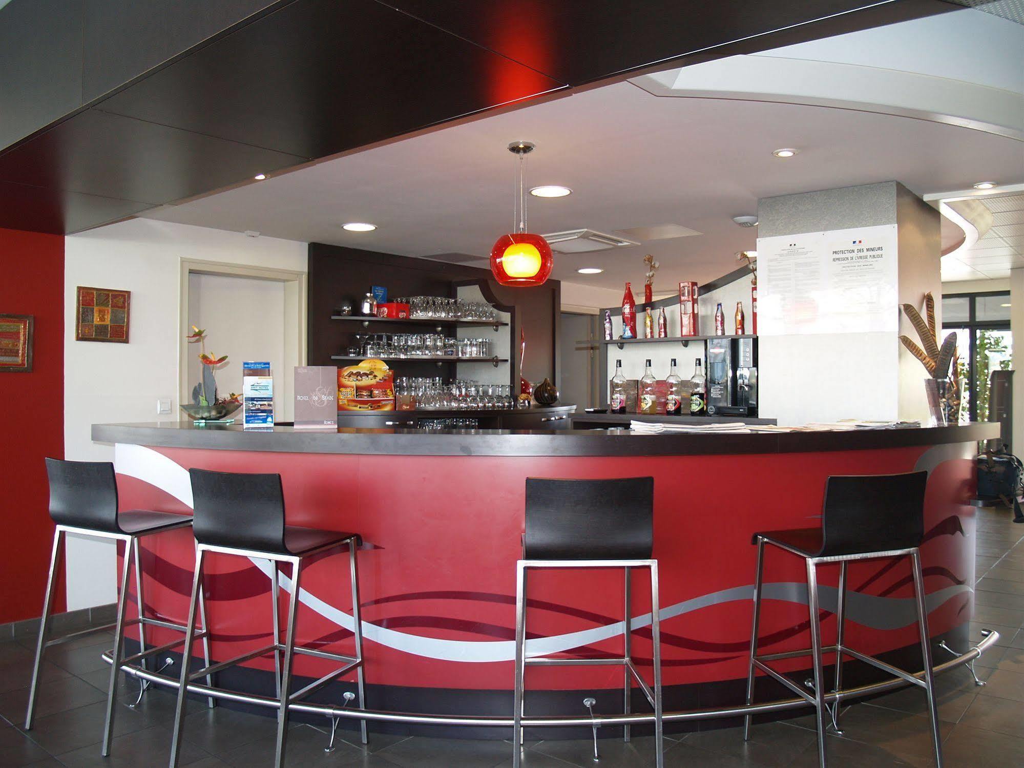 Brit Hotel Du Stade Rennes Ouest Esterno foto