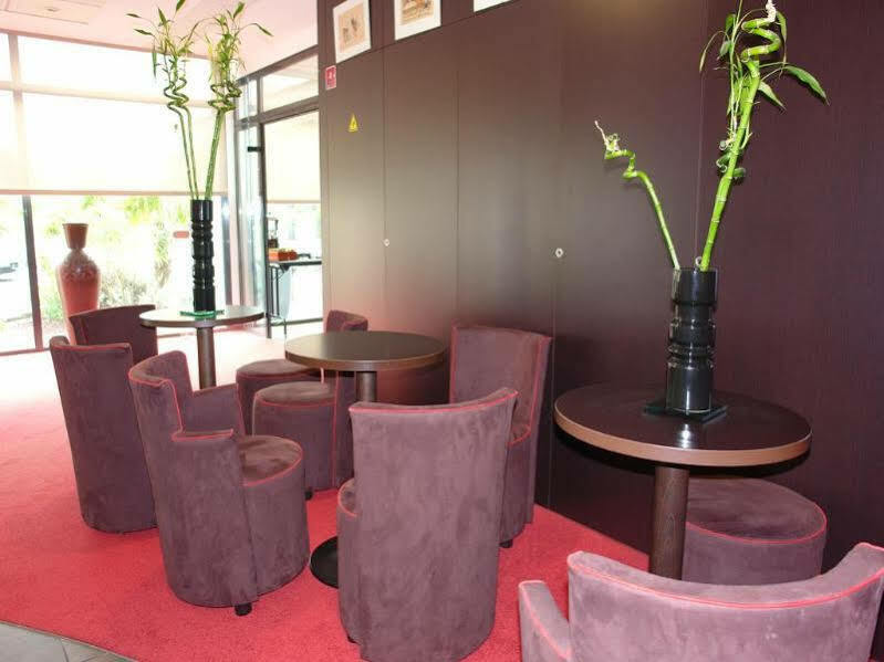 Brit Hotel Du Stade Rennes Ouest Esterno foto
